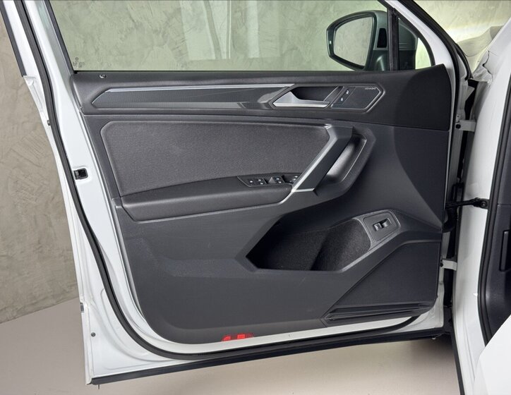 Volkswagen Tiguan Allspace SUV / Terénní 2,0 l 176 kw