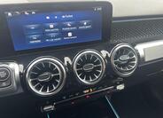 Mercedes-Benz GLB 13