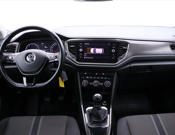Volkswagen T-Roc SUV / Terénní 999,0 85 kw