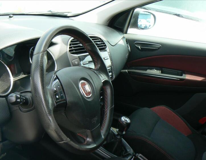 Fiat Bravo 9