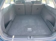 Volkswagen Passat Kombi 1,5 l 110 kw