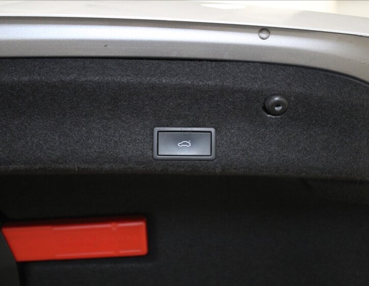 Volkswagen Passat Sedan 2,0 l 110 kw