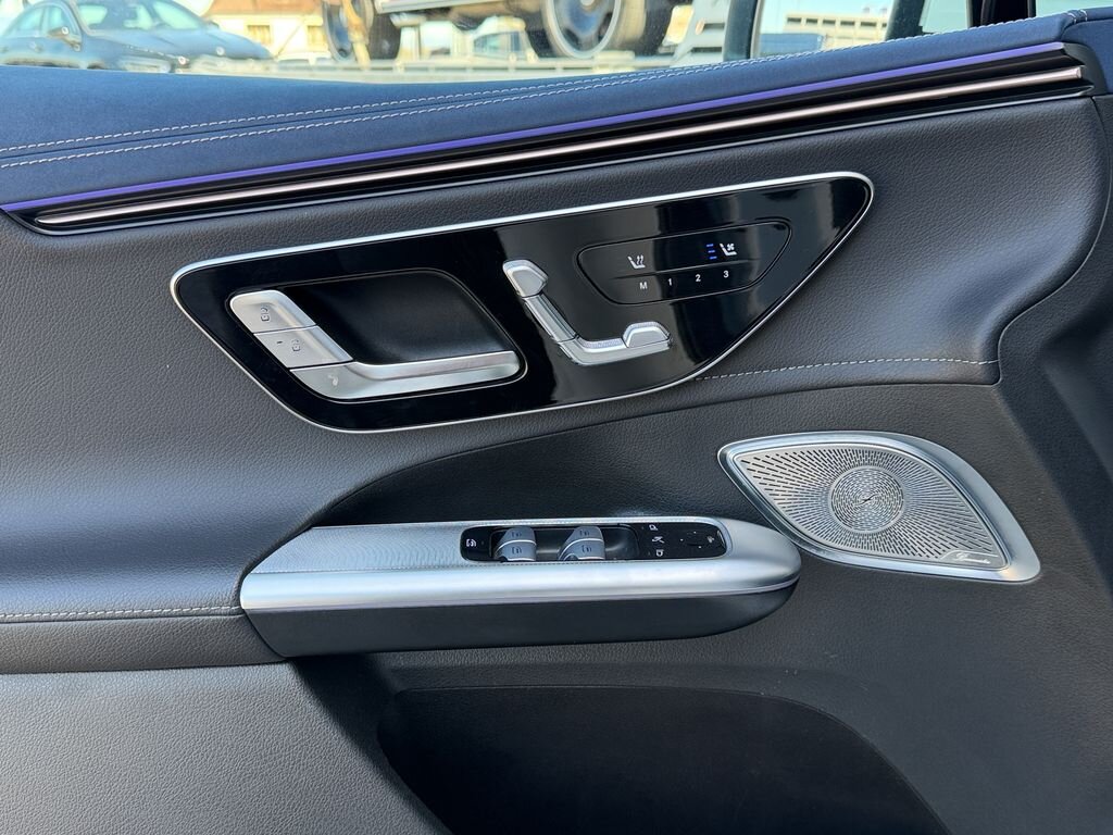 Mercedes-Benz EQE SUV / Terénní 0,0 215 kw