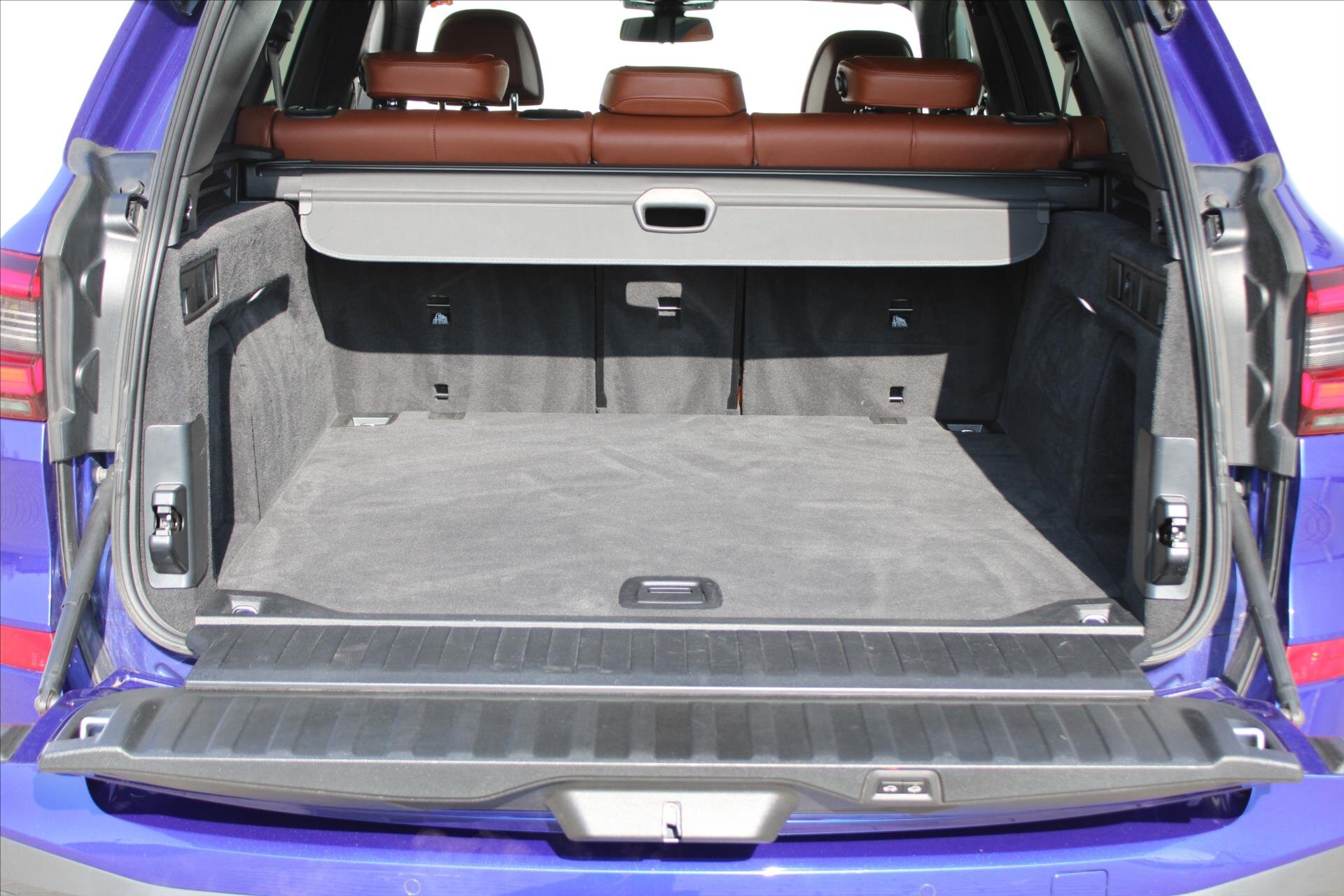 BMW X5 SUV / Terénní 4,4 l 390 kw