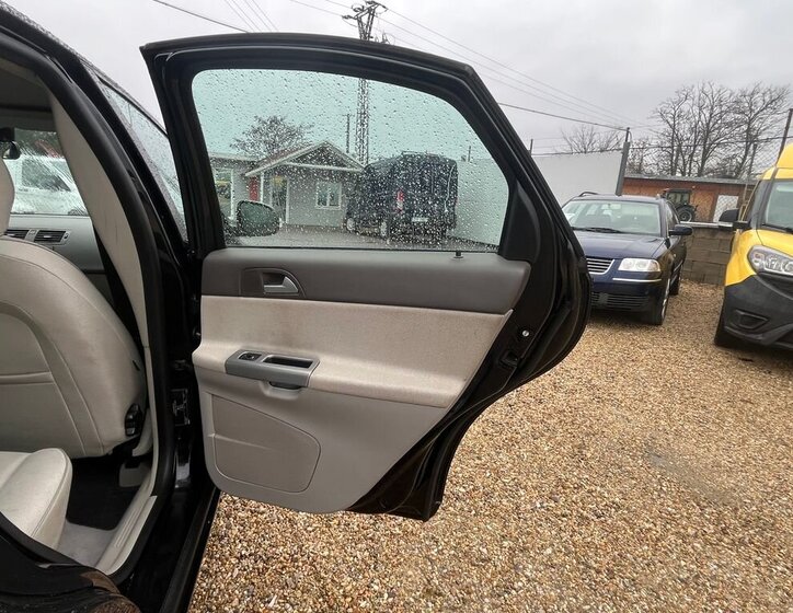 Volvo S40 Sedan 1,6 l 84 kw