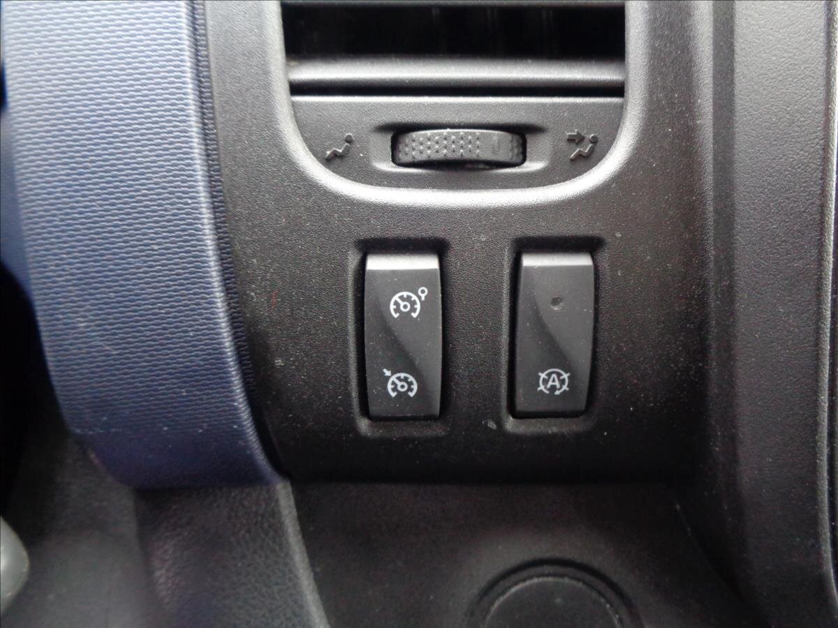 Opel Vivaro Ostatní 1,6 l 70 kw