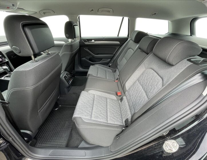 Volkswagen Passat Kombi 2,0 l 110 kw