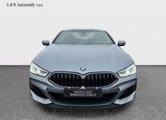 BMW Řada 8 Kupé 4,4 l 390 kw