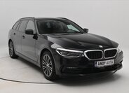 BMW Řada 5 Kombi 3,0 l 195 kw