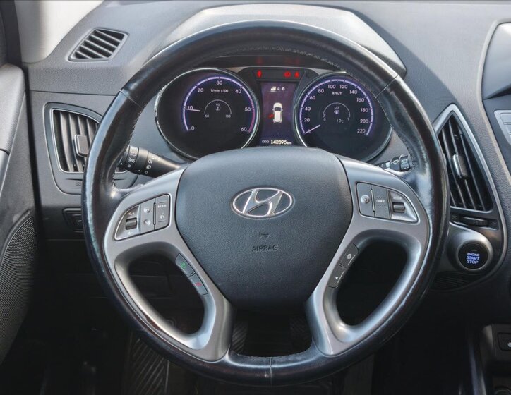Hyundai ix35 SUV / Terénní 2,0 l 100 kw