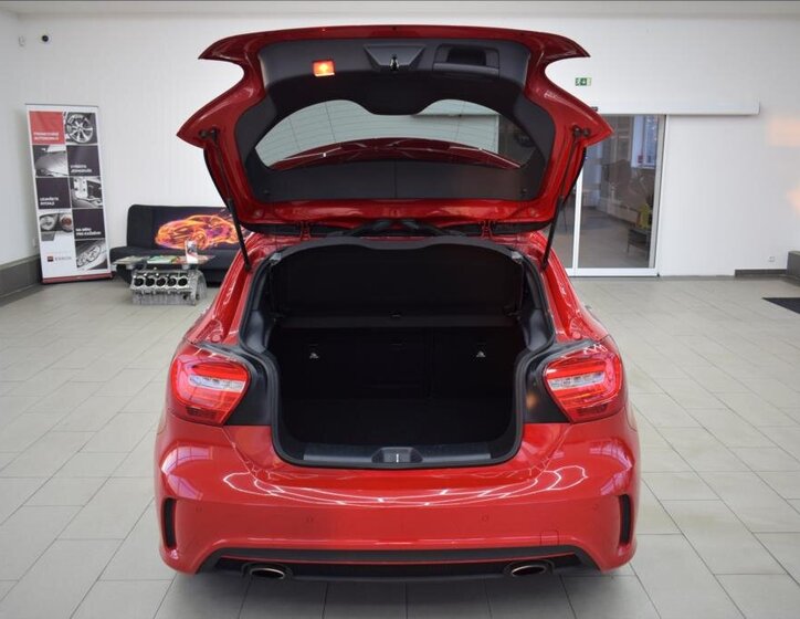 Mercedes-Benz Třídy A Hatchback 2,0 l 155 kw