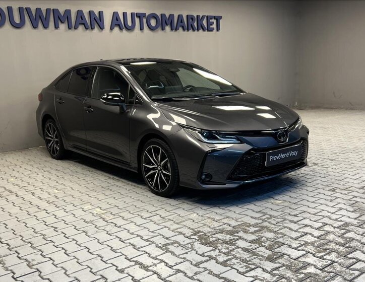 Toyota Corolla Sedan 1,8 l 72 kw