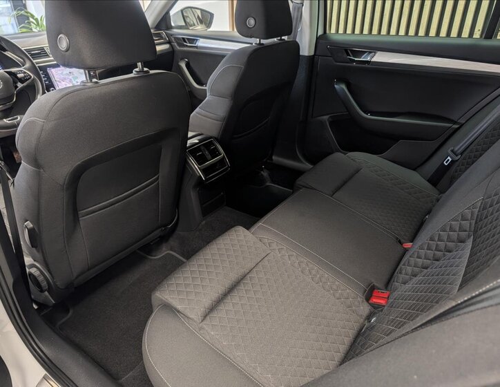 Škoda Superb Kombi 2,0 l 110 kw