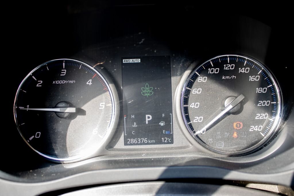 Mitsubishi Outlander SUV / Terénní 2,3 l 110 kw