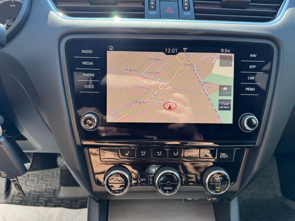 Škoda Octavia Kombi 2,0 l 110 kw