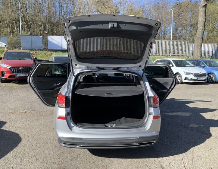 Hyundai i30 Kombi 1,5 l 81 kw