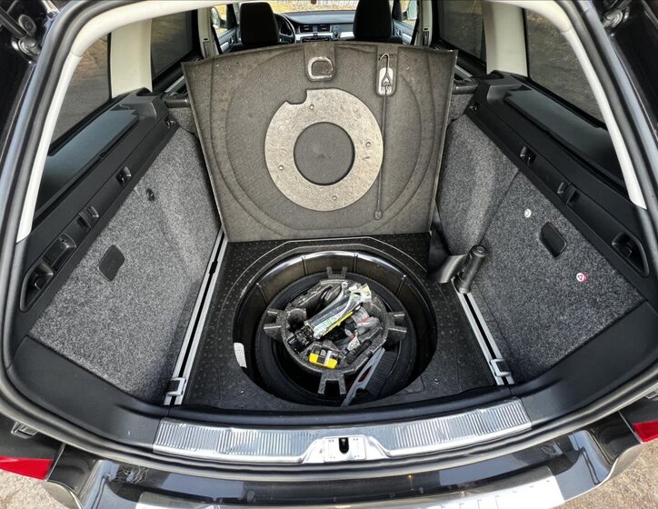 Škoda Superb Kombi 3,6 l 191 kw