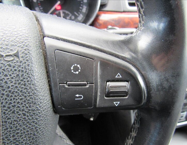 Škoda Superb Kombi 1,9 l 77 kw