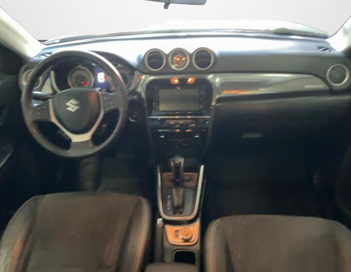 Suzuki Vitara SUV / Terénní 1,4 l 103 kw