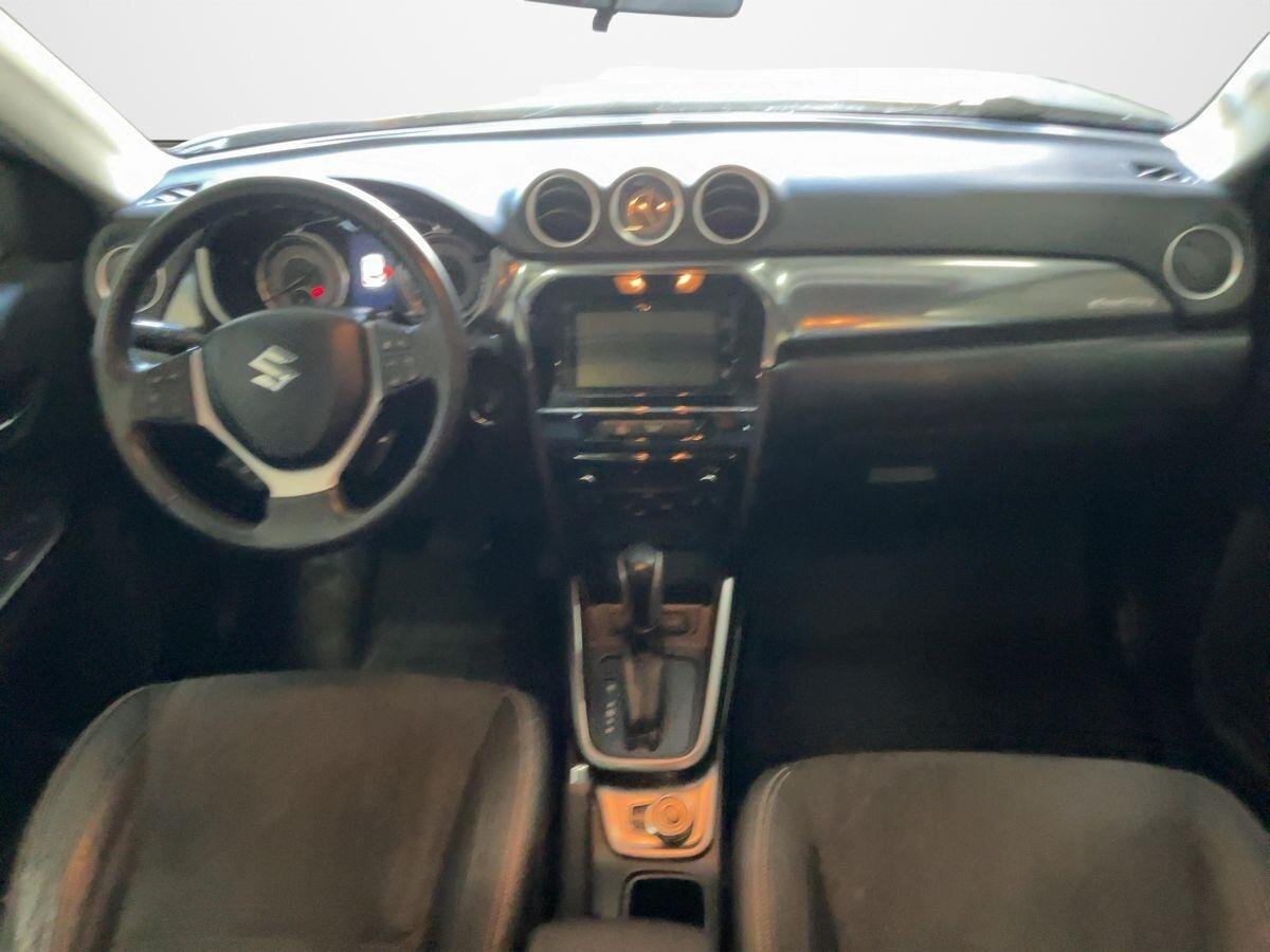 Suzuki Vitara SUV / Terénní 1,4 l 103 kw