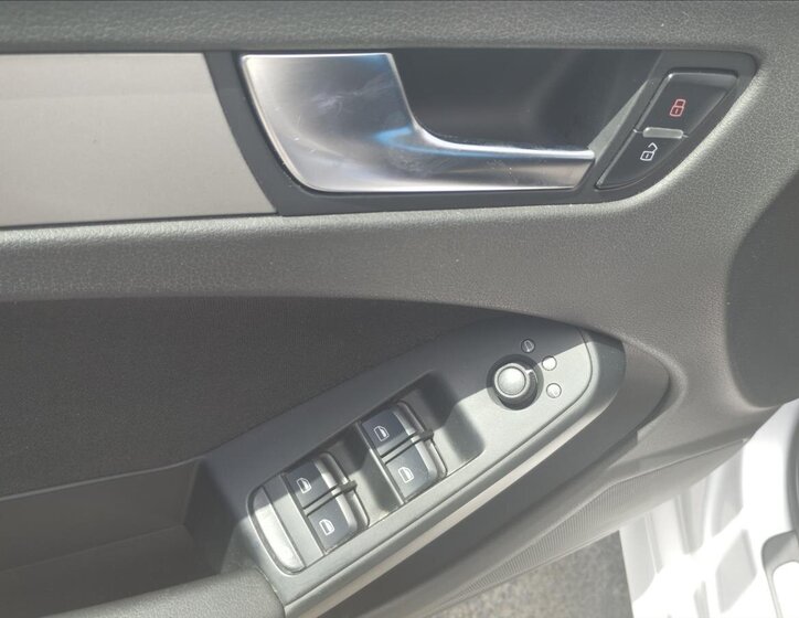 Audi A4 Kombi 2,0 l 88 kw