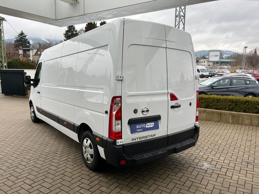 Nissan Interstar Skříň 2,3 l 100 kw