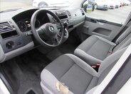 Volkswagen Transporter 9