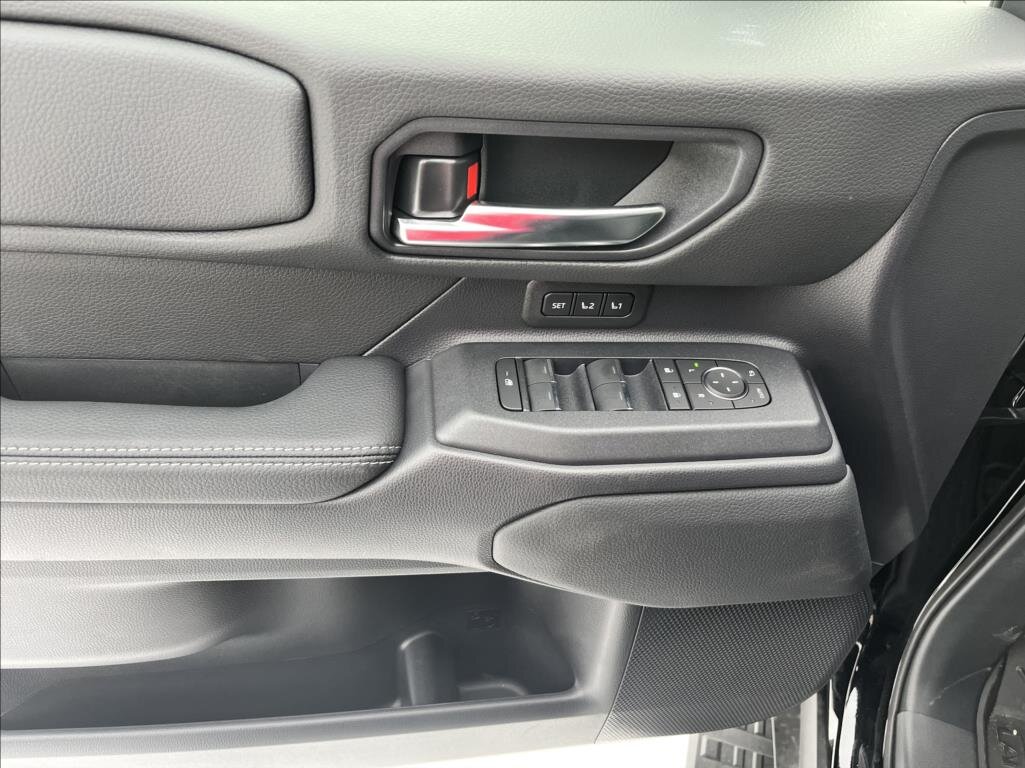 Toyota Land Cruiser Ostatní 2,4 l 243 kw