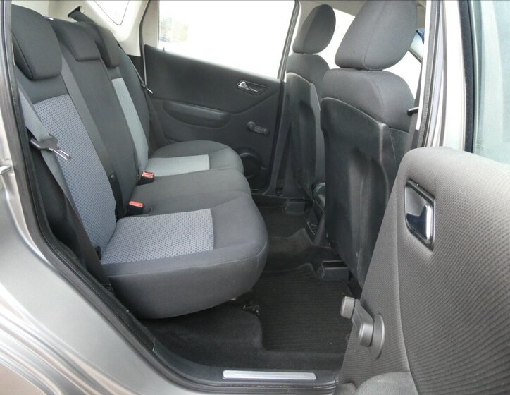 Mercedes-Benz Třídy A Hatchback 1,7 l 85 kw