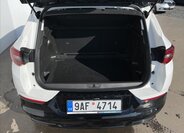 Opel Grandland SUV / Terénní 1,5 l 96 kw