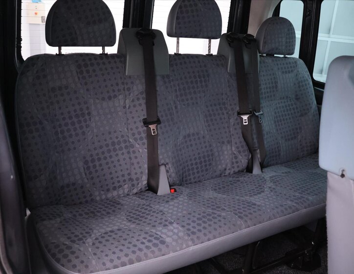 Ford Transit Kombi 2,2 l 63 kw