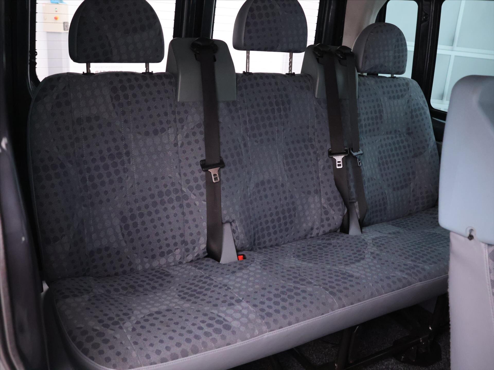 Ford Transit Kombi 2,2 l 63 kw