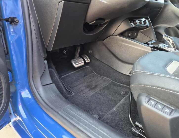 Opel Corsa Hatchback 0,0 100 kw