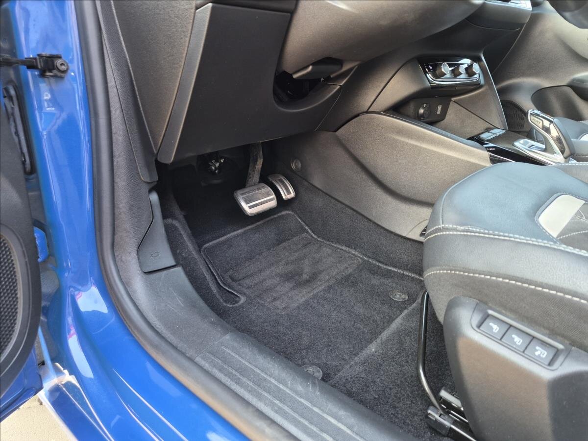 Opel Corsa Hatchback 0,0 100 kw