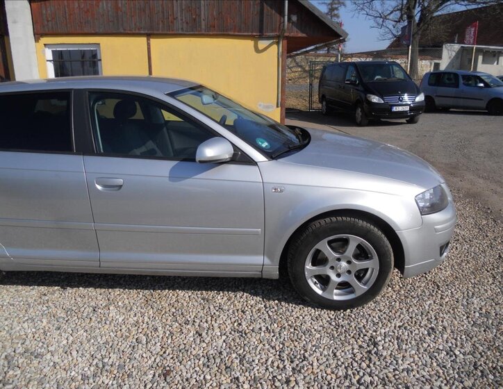 Audi A3 Hatchback 1,6 l 75 kw