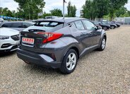 Toyota C-HR Hatchback 1,8 l 72 kw