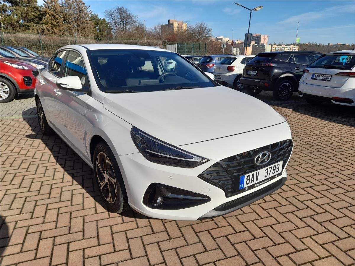 Hyundai i30 Liftback 998,0 88 kw