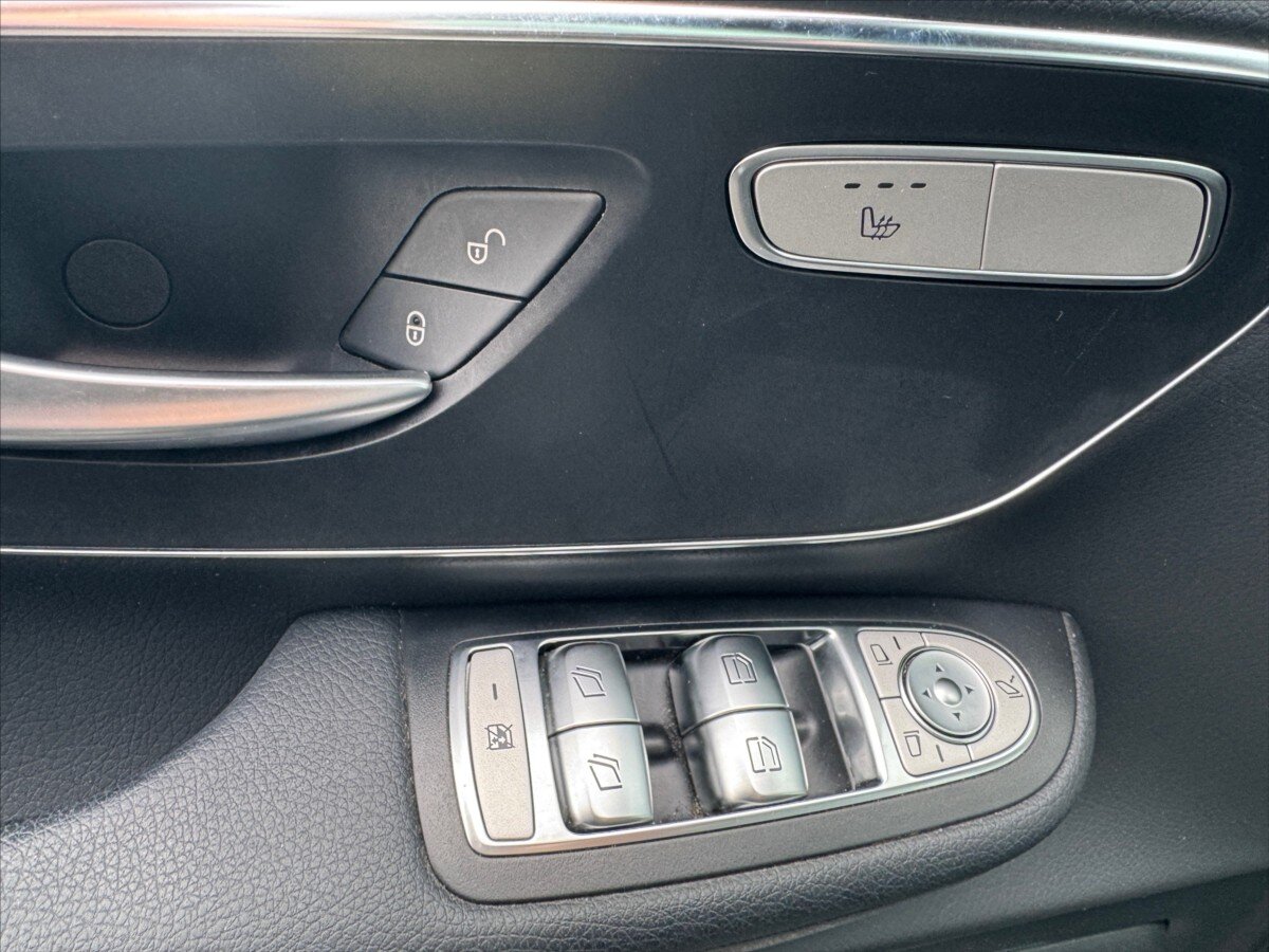 Mercedes-Benz Třídy V VAN-Minibus 2,0 l 174 kw