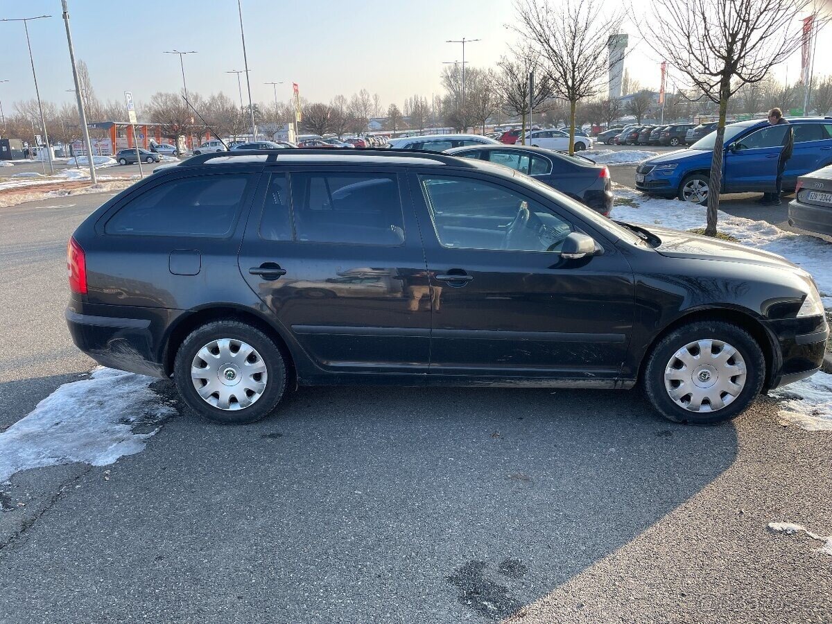 Škoda Octavia Kombi 0,0 77 kw