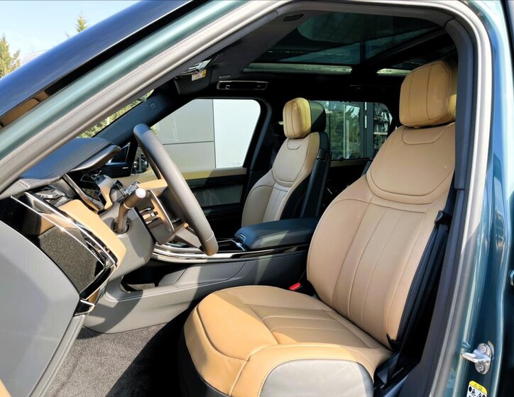 Land Rover Range Rover Sport SUV / Terénní 3,0 l 183 kw