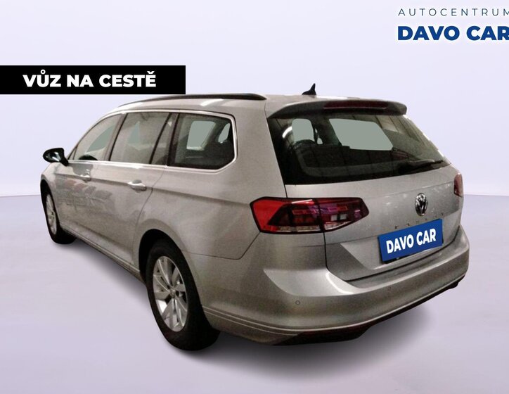 Volkswagen Passat Kombi 1,6 l 88 kw