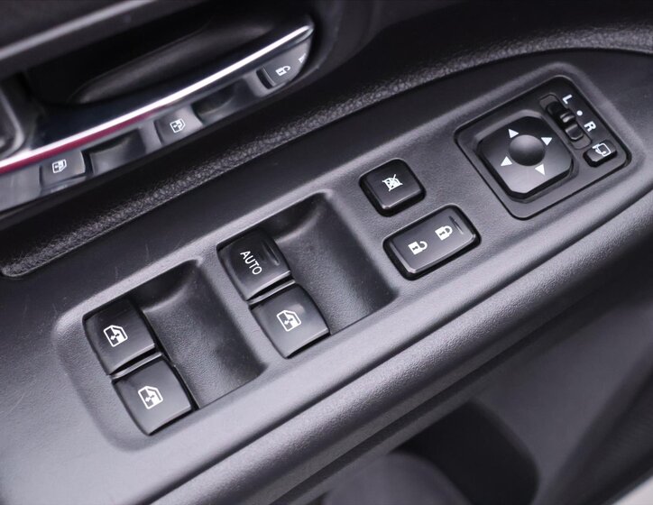 Mitsubishi Outlander 18