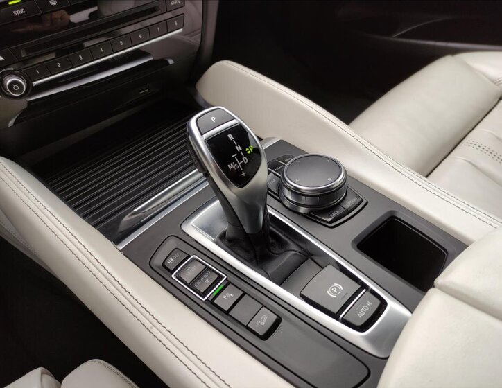 BMW X6 24