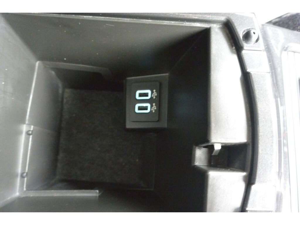 Ford Kuga SUV / Terénní 2,0 l 110 kw