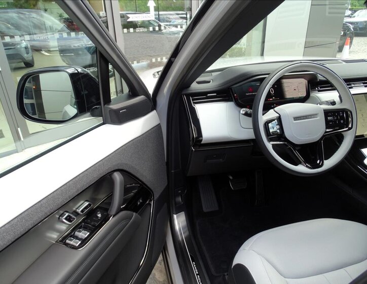 Land Rover Range Rover Sport SUV / Terénní 3,0 l 221 kw
