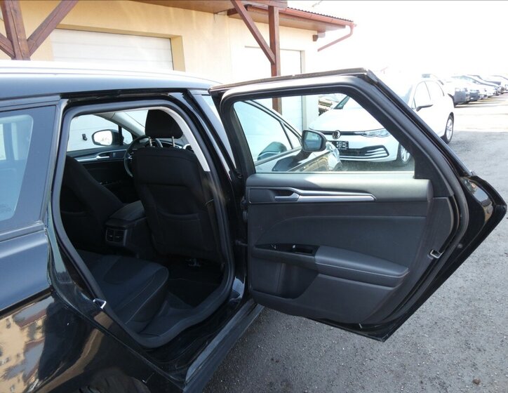 Ford Mondeo Kombi 2,0 l 110 kw