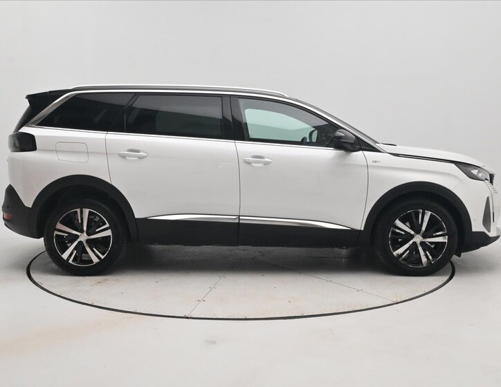 Peugeot 5008 SUV / Terénní 1,6 l 133 kw