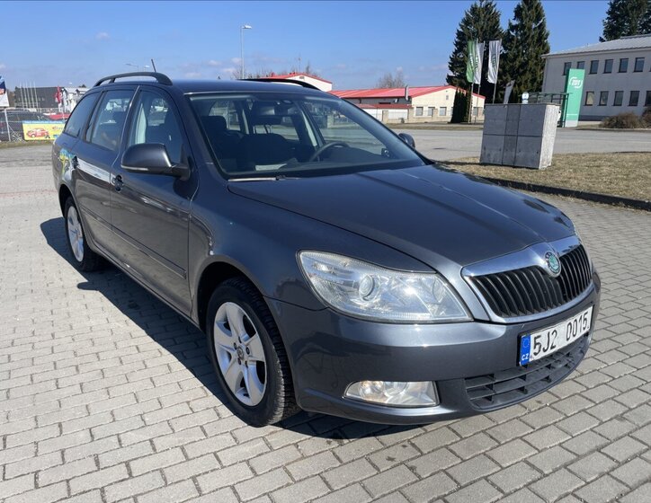 Škoda Octavia Kombi 2,0 l 103 kw
