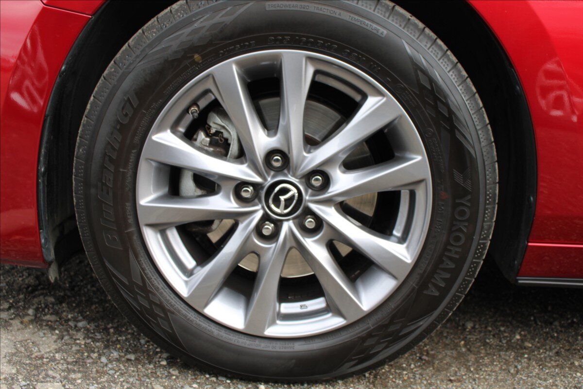 Mazda 3 Sedan / Limuzína 2,0 l 90 kw