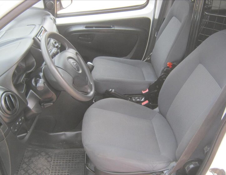 Citroën Nemo Skříň 1,2 l 55 kw